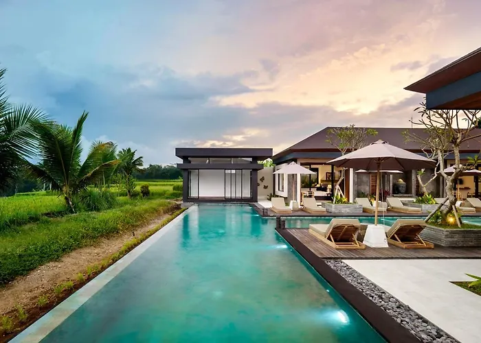Lotus Sunset By Balisuperhost Ubud